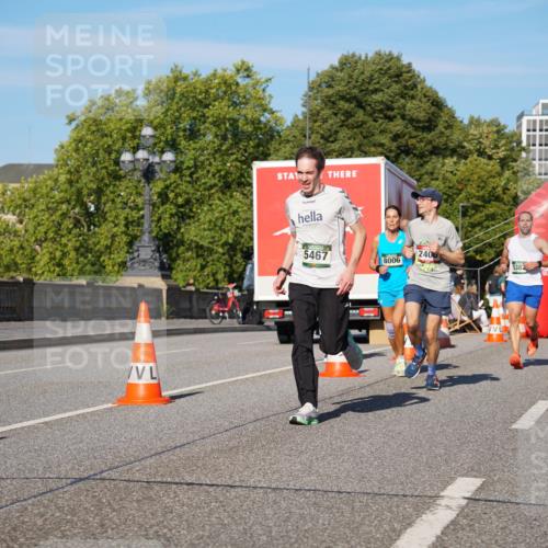 07.09.2025 - BARMER Alsterlauf Yannick Fuchs http://msf.ph/oto/8752333 07.09.2025 09:36:17 Laufen 5467, 2400, 8006, 5382, 5914 meine-sportfotos.de