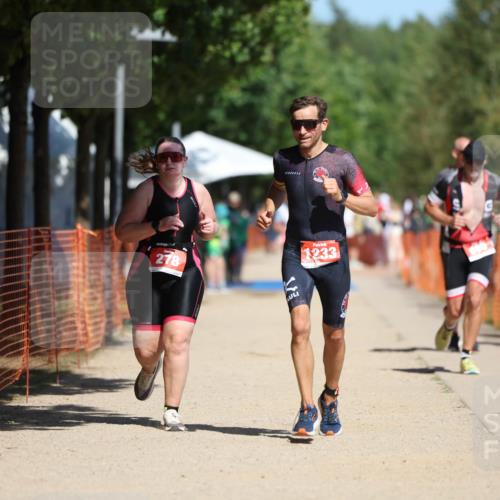 07.09.2025 - 19. Norderstedt Triathlon Michael Strokosch http://msf.ph/oto/8752398 07.09.2025 12:46:18 Laufen 278, 695, 728, 1233 meine-sportfotos.de