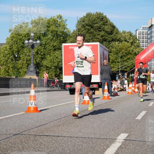 07.09.2025 - BARMER Alsterlauf Yannick Fuchs http://msf.ph/oto/8752496 07.09.2025 09:36:23 Laufen 5714, 8139 meine-sportfotos.de