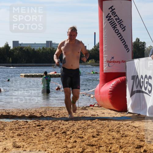 07.09.2025 - 19. Norderstedt Triathlon Luisa Fischer http://msf.ph/oto/8752679 07.09.2025 11:24:00 Schwimmen 800, 823 meine-sportfotos.de