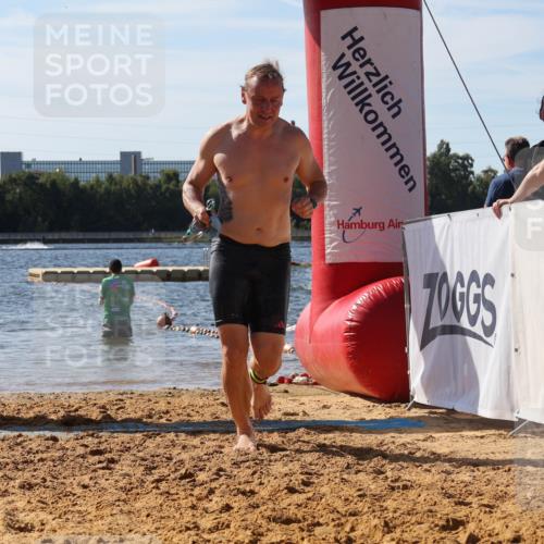 07.09.2025 - 19. Norderstedt Triathlon Luisa Fischer http://msf.ph/oto/8752690 07.09.2025 11:24:01 Schwimmen 800, 823 meine-sportfotos.de