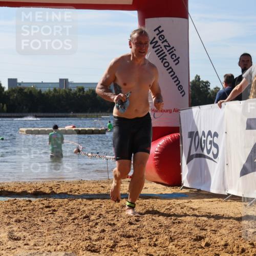07.09.2025 - 19. Norderstedt Triathlon Luisa Fischer http://msf.ph/oto/8752694 07.09.2025 11:24:01 Schwimmen 800, 823 meine-sportfotos.de