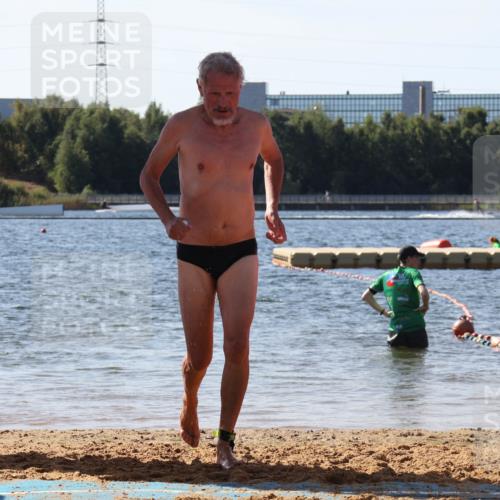 07.09.2025 - 19. Norderstedt Triathlon Luisa Fischer http://msf.ph/oto/8752722 07.09.2025 11:24:13 Schwimmen 192 meine-sportfotos.de