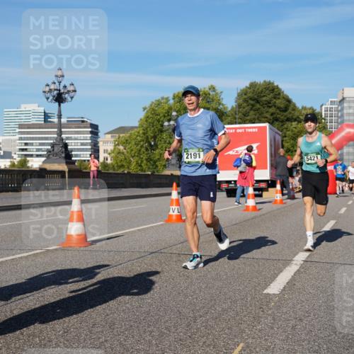 07.09.2025 - BARMER Alsterlauf Yannick Fuchs http://msf.ph/oto/8752753 07.09.2025 09:36:30 Laufen 2191, 5421 meine-sportfotos.de