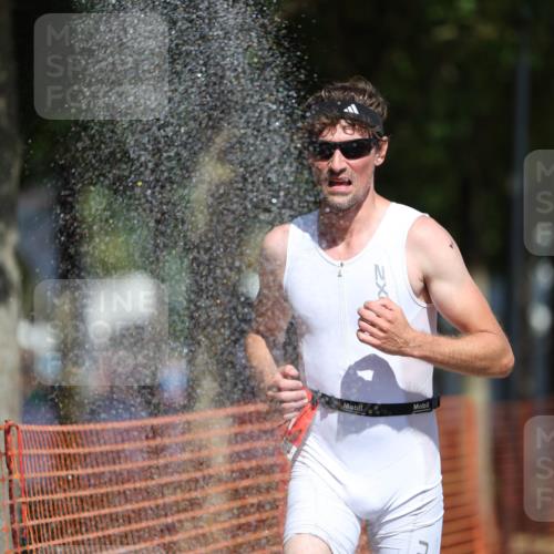 07.09.2025 - 19. Norderstedt Triathlon Michael Strokosch http://msf.ph/oto/8752770 07.09.2025 12:46:40 Laufen 697, 788 meine-sportfotos.de