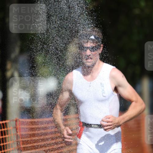 07.09.2025 - 19. Norderstedt Triathlon Michael Strokosch http://msf.ph/oto/8752775 07.09.2025 12:46:40 Laufen 697, 788 meine-sportfotos.de