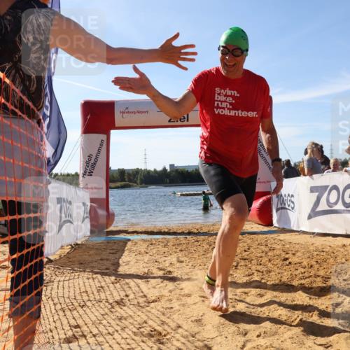 07.09.2025 - 19. Norderstedt Triathlon Luisa Fischer http://msf.ph/oto/8752832 07.09.2025 11:24:51 Schwimmen 830 meine-sportfotos.de