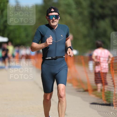 07.09.2025 - 19. Norderstedt Triathlon Michael Strokosch http://msf.ph/oto/8752843 07.09.2025 12:46:45 Laufen 251, 788 meine-sportfotos.de