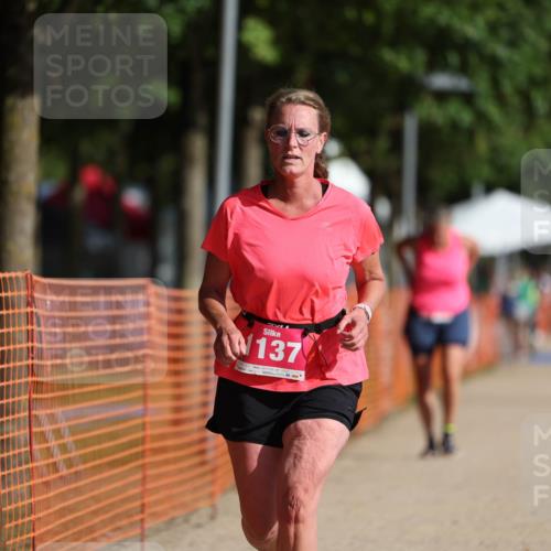 07.09.2025 - 19. Norderstedt Triathlon Michael Strokosch http://msf.ph/oto/8752927 07.09.2025 10:37:10 Laufen 1137 meine-sportfotos.de