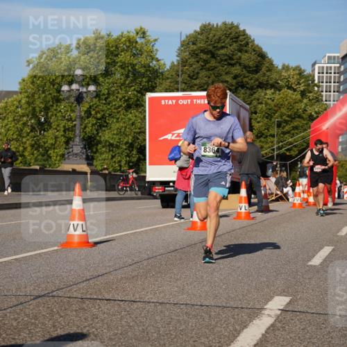 07.09.2025 - BARMER Alsterlauf Yannick Fuchs http://msf.ph/oto/8753074 07.09.2025 09:36:42 Laufen 8364 meine-sportfotos.de