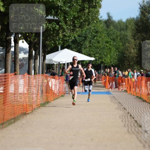 07.09.2025 - 19. Norderstedt Triathlon Michael Strokosch http://msf.ph/oto/8753116 07.09.2025 10:38:20 Laufen 1138 meine-sportfotos.de