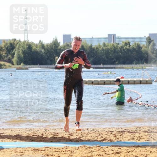 07.09.2025 - 19. Norderstedt Triathlon Luisa Fischer http://msf.ph/oto/8753130 07.09.2025 11:38:24 Schwimmen 791 meine-sportfotos.de