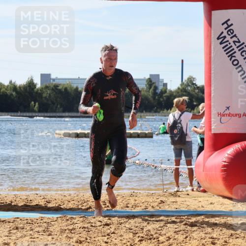 07.09.2025 - 19. Norderstedt Triathlon Luisa Fischer http://msf.ph/oto/8753149 07.09.2025 11:38:25 Schwimmen 791 meine-sportfotos.de