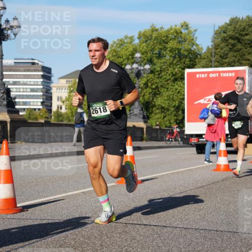 07.09.2025 - BARMER Alsterlauf Yannick Fuchs http://msf.ph/oto/8753167 07.09.2025 09:36:47 Laufen 2618, 2826, 8113, 5862 meine-sportfotos.de