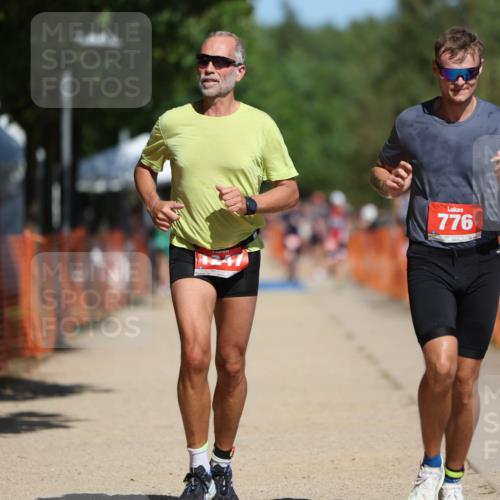 07.09.2025 - 19. Norderstedt Triathlon Michael Strokosch http://msf.ph/oto/8753205 07.09.2025 12:47:04 Laufen 696, 776, 1213, 1247 meine-sportfotos.de
