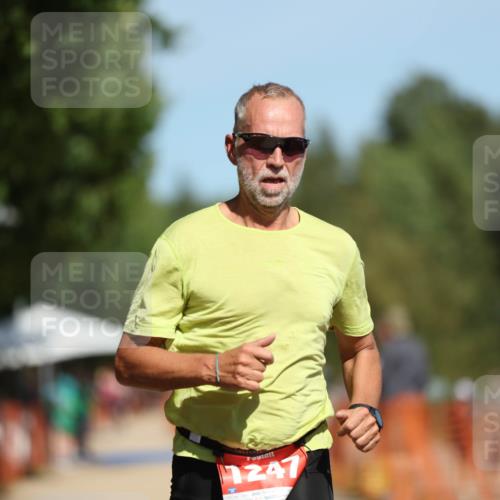 07.09.2025 - 19. Norderstedt Triathlon Michael Strokosch http://msf.ph/oto/8753254 07.09.2025 12:47:06 Laufen 776, 1247 meine-sportfotos.de