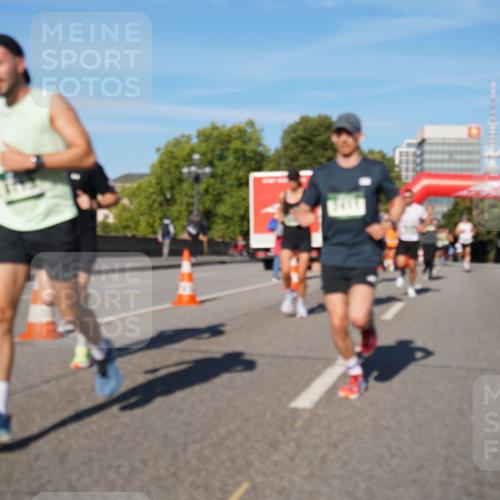 07.09.2025 - BARMER Alsterlauf Yannick Fuchs http://msf.ph/oto/8753276 07.09.2025 09:36:50 Laufen 82 meine-sportfotos.de