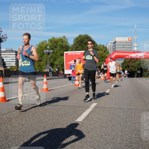 07.09.2025 - BARMER Alsterlauf Yannick Fuchs http://msf.ph/oto/8753391 07.09.2025 09:36:53 Laufen 4949, 2699 meine-sportfotos.de