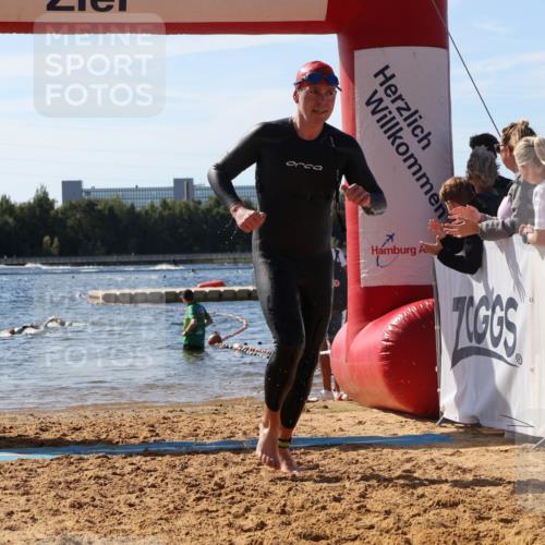 07.09.2025 - 19. Norderstedt Triathlon Luisa Fischer http://msf.ph/oto/8753563 07.09.2025 11:40:34 Schwimmen 226, 824 meine-sportfotos.de