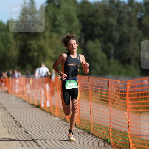 07.09.2025 - 19. Norderstedt Triathlon Michael Strokosch http://msf.ph/oto/8753564 07.09.2025 10:38:51 Laufen 646, 1139 meine-sportfotos.de