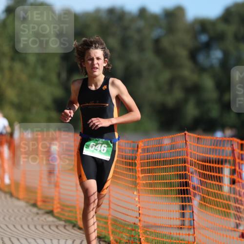 07.09.2025 - 19. Norderstedt Triathlon Michael Strokosch http://msf.ph/oto/8753589 07.09.2025 10:38:52 Laufen 646, 1139 meine-sportfotos.de