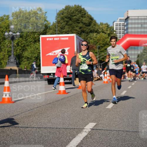 07.09.2025 - BARMER Alsterlauf Yannick Fuchs http://msf.ph/oto/8753591 07.09.2025 09:36:57 Laufen 5751, 6 meine-sportfotos.de