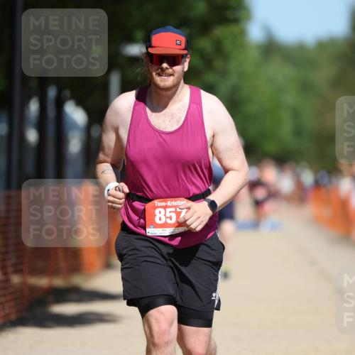 07.09.2025 - 19. Norderstedt Triathlon Michael Strokosch http://msf.ph/oto/8753614 07.09.2025 12:47:42 Laufen 857 meine-sportfotos.de