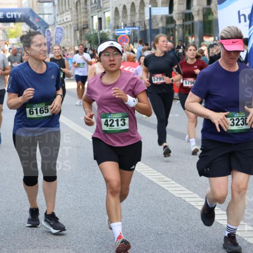 07.09.2025 - BARMER Alsterlauf Strokosch-Dieckow http://msf.ph/oto/8753675 07.09.2025 10:14:31 Ziel 2621, 2736, 2825, 3455, 3466, 3736, 3851, 3904, 4607, 4608, 4630, 4725, 4734, 4742, 4845, 4883, 5036, 5280, 5281, 6344, 6345, 8296 meine-sportfotos.de