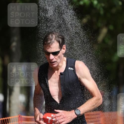 07.09.2025 - 19. Norderstedt Triathlon Michael Strokosch http://msf.ph/oto/8753805 07.09.2025 12:01:37 Laufen 148, 774, 1178, 1301, 1334 meine-sportfotos.de