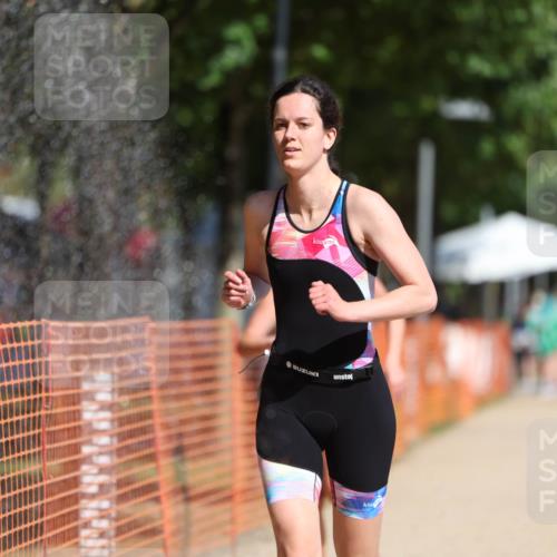 07.09.2025 - 19. Norderstedt Triathlon Michael Strokosch http://msf.ph/oto/8753830 07.09.2025 12:01:38 Laufen 148, 774, 1178, 1301, 1334 meine-sportfotos.de