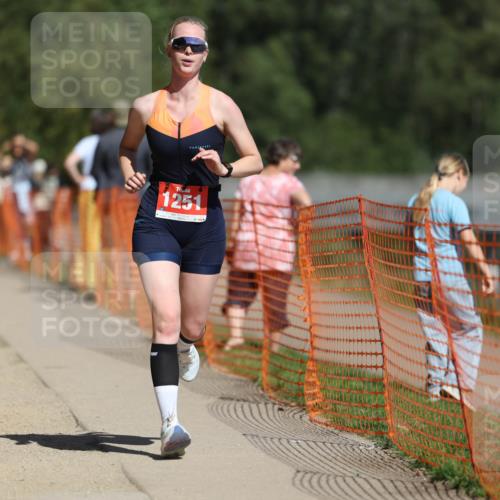 07.09.2025 - 19. Norderstedt Triathlon Michael Strokosch http://msf.ph/oto/8753841 07.09.2025 12:48:00 Laufen 216, 1251, 1315 meine-sportfotos.de