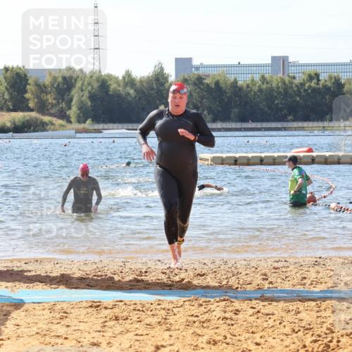 07.09.2025 - 19. Norderstedt Triathlon Luisa Fischer http://msf.ph/oto/8753945 07.09.2025 11:41:53 Schwimmen 245, 792, 1367, 1386 meine-sportfotos.de