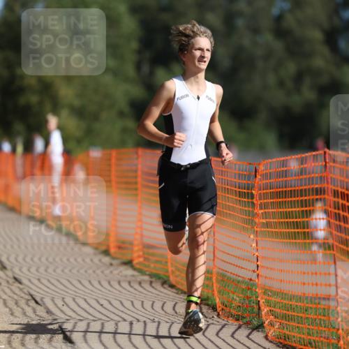 07.09.2025 - 19. Norderstedt Triathlon Michael Strokosch http://msf.ph/oto/8753960 07.09.2025 10:39:55 Laufen 675 meine-sportfotos.de