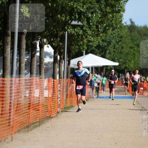 07.09.2025 - 19. Norderstedt Triathlon Michael Strokosch http://msf.ph/oto/8753991 07.09.2025 10:40:07 Laufen 1127 meine-sportfotos.de