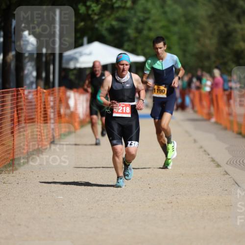 07.09.2025 - 19. Norderstedt Triathlon Michael Strokosch http://msf.ph/oto/8754021 07.09.2025 12:02:11 Laufen 1190, 1218 meine-sportfotos.de