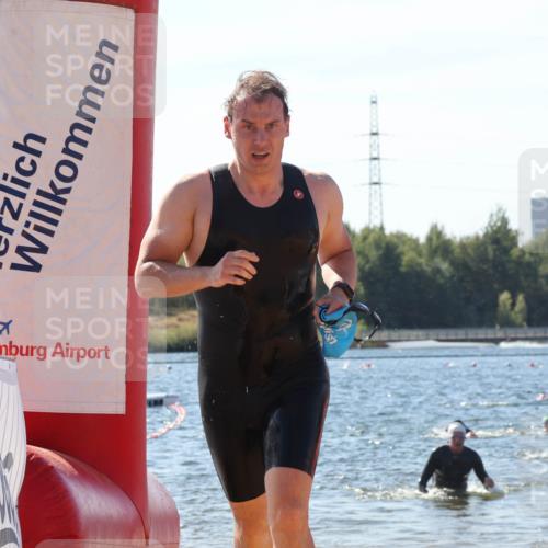 07.09.2025 - 19. Norderstedt Triathlon Luisa Fischer http://msf.ph/oto/8754112 07.09.2025 11:42:10 Schwimmen 730, 835, 1359 meine-sportfotos.de