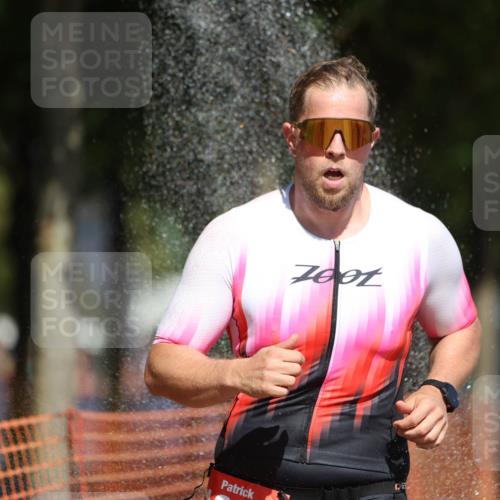 07.09.2025 - 19. Norderstedt Triathlon Michael Strokosch http://msf.ph/oto/8754134 07.09.2025 12:48:11 Laufen 1282, 1322 meine-sportfotos.de