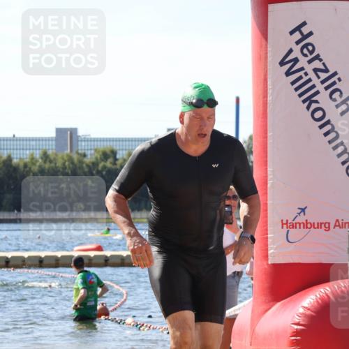 07.09.2025 - 19. Norderstedt Triathlon Luisa Fischer http://msf.ph/oto/8754154 07.09.2025 11:42:14 Schwimmen 730, 835, 838, 1359 meine-sportfotos.de