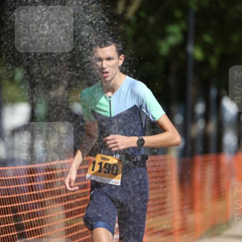 07.09.2025 - 19. Norderstedt Triathlon Michael Strokosch http://msf.ph/oto/8754199 07.09.2025 12:02:16 Laufen 1190, 1217, 1218 meine-sportfotos.de