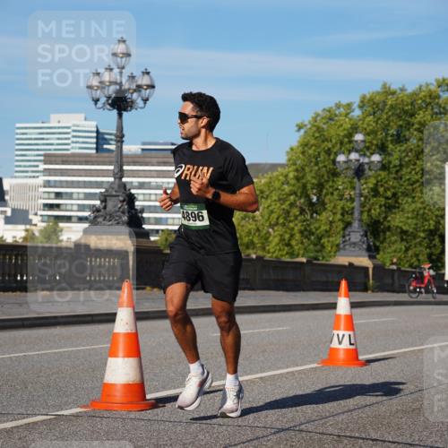 07.09.2025 - BARMER Alsterlauf Yannick Fuchs http://msf.ph/oto/8754213 07.09.2025 09:37:17 Laufen 4896 meine-sportfotos.de