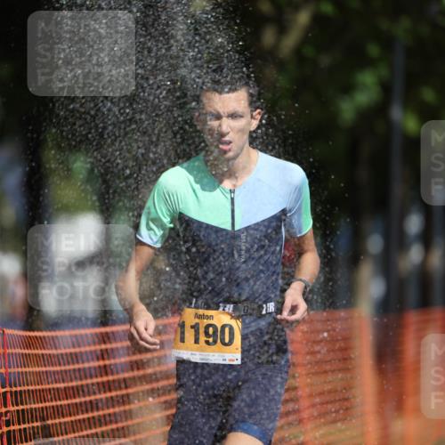07.09.2025 - 19. Norderstedt Triathlon Michael Strokosch http://msf.ph/oto/8754218 07.09.2025 12:02:16 Laufen 1190, 1217, 1218 meine-sportfotos.de