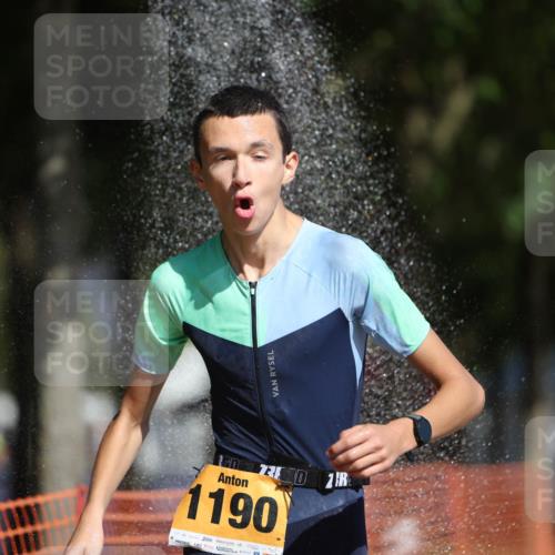 07.09.2025 - 19. Norderstedt Triathlon Michael Strokosch http://msf.ph/oto/8754259 07.09.2025 12:02:16 Laufen 1190, 1217, 1218 meine-sportfotos.de