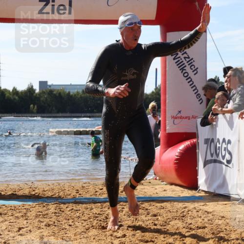 07.09.2025 - 19. Norderstedt Triathlon Luisa Fischer http://msf.ph/oto/8754289 07.09.2025 11:42:21 Schwimmen 835, 838, 1359 meine-sportfotos.de
