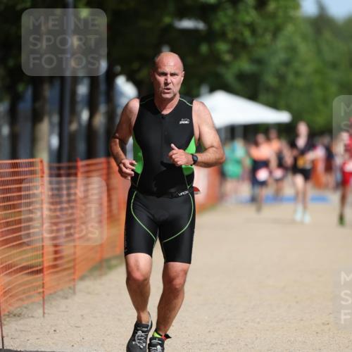 07.09.2025 - 19. Norderstedt Triathlon Michael Strokosch http://msf.ph/oto/8754332 07.09.2025 12:02:20 Laufen 1190, 1217, 1218 meine-sportfotos.de