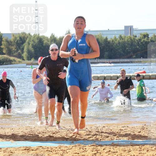 07.09.2025 - 19. Norderstedt Triathlon Luisa Fischer http://msf.ph/oto/8754532 07.09.2025 11:43:14 Schwimmen 164, 202, 818, 1220, 1252, 1350, 1351 meine-sportfotos.de