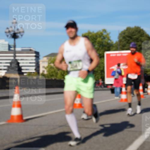 07.09.2025 - BARMER Alsterlauf Yannick Fuchs http://msf.ph/oto/8754534 07.09.2025 09:37:26 Laufen  meine-sportfotos.de