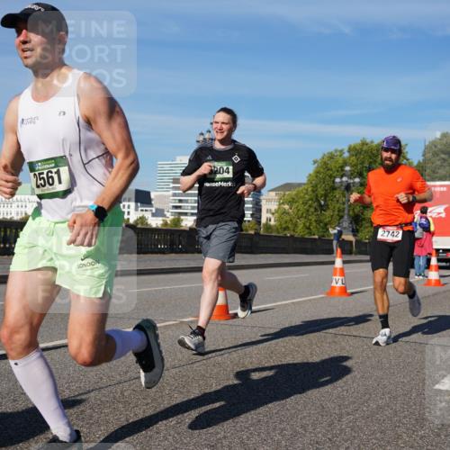 07.09.2025 - BARMER Alsterlauf Yannick Fuchs http://msf.ph/oto/8754571 07.09.2025 09:37:26 Laufen 2561, 204, 2742 meine-sportfotos.de