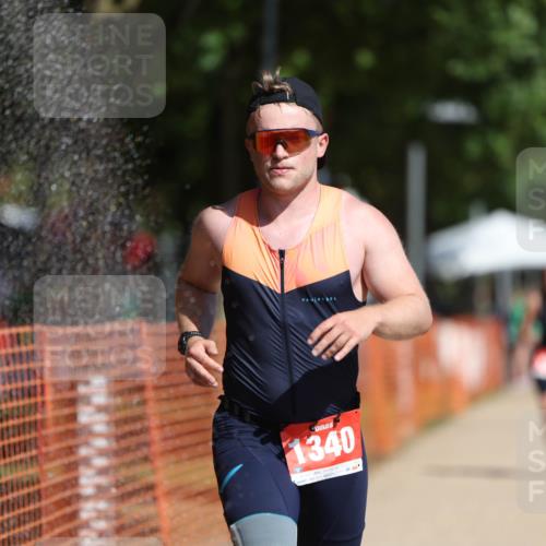 07.09.2025 - 19. Norderstedt Triathlon Michael Strokosch http://msf.ph/oto/8754692 07.09.2025 12:02:32 Laufen 203, 1159, 1340, 1341, 1365 meine-sportfotos.de
