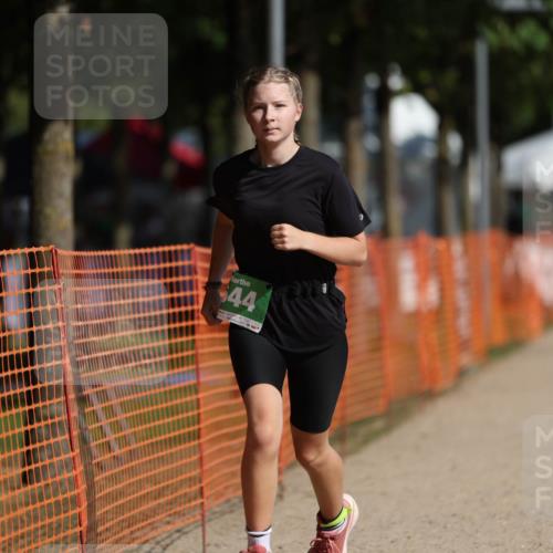 07.09.2025 - 19. Norderstedt Triathlon Michael Strokosch http://msf.ph/oto/8754768 07.09.2025 10:59:35 Laufen 644 meine-sportfotos.de