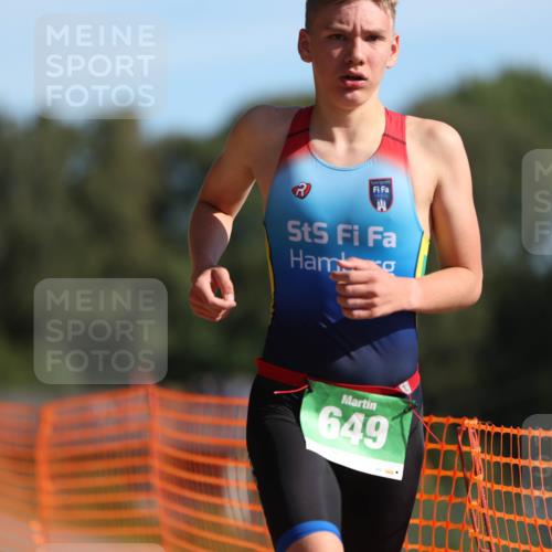 07.09.2025 - 19. Norderstedt Triathlon Michael Strokosch http://msf.ph/oto/8754795 07.09.2025 10:40:53 Laufen 649 meine-sportfotos.de